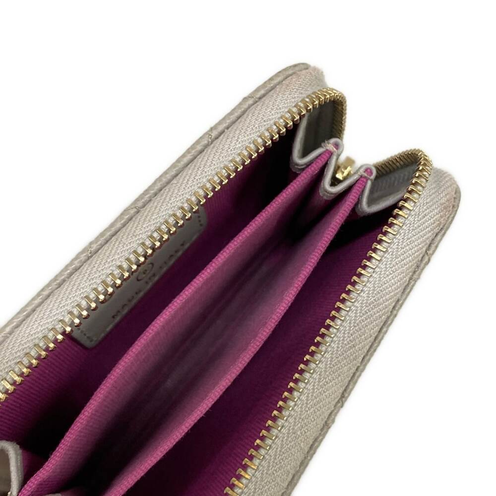 Chanel Matelasse Coin Case - Picture 3 of 12
